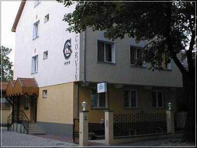 Corvin Hotel