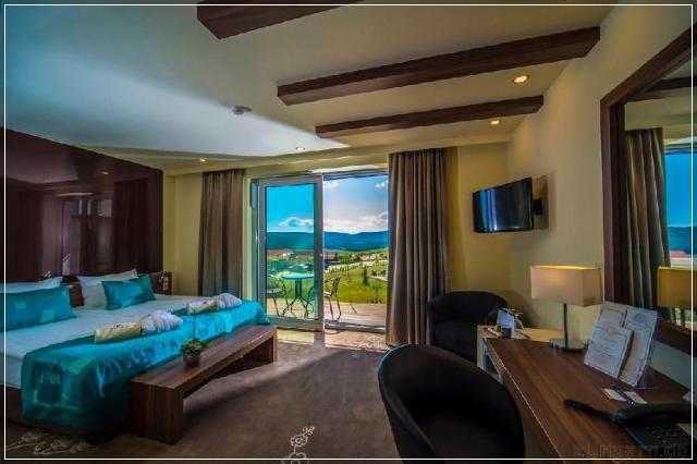 Castellum Hotel Holloko