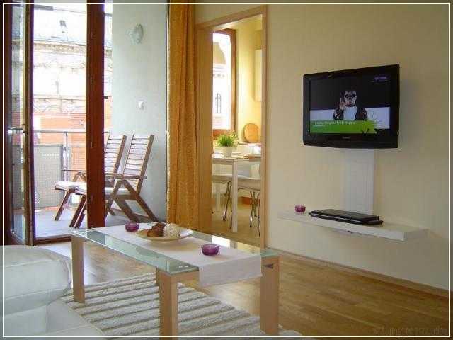 Trendy Deluxe Apartments