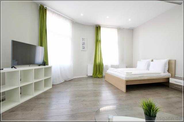 Flatiron Budapest Building - By Hi5