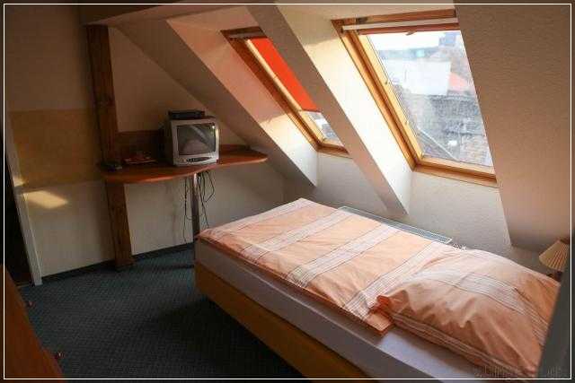 Barokk Antik Guest House