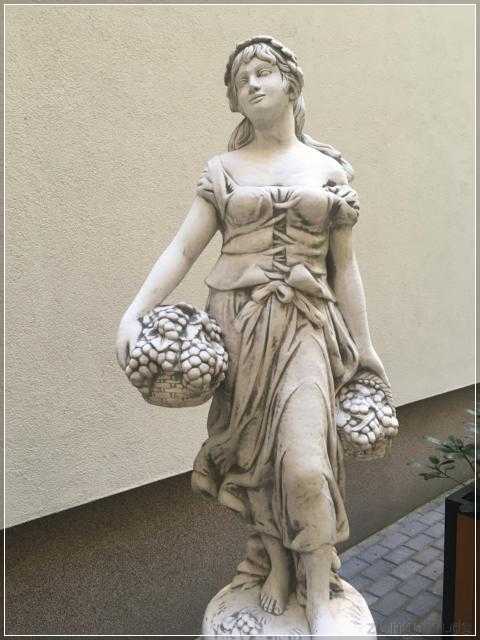 GRACIA APARTMENT HOUSE