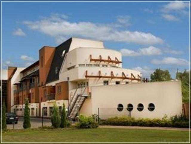 Holiday Beach Wellness Hotel with Sauna Park