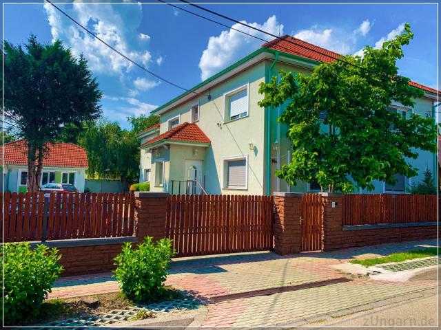 Airport Jazmin Guesthouse