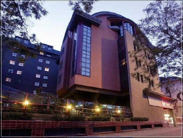 Ibis Budapest Heroes Square Hotel