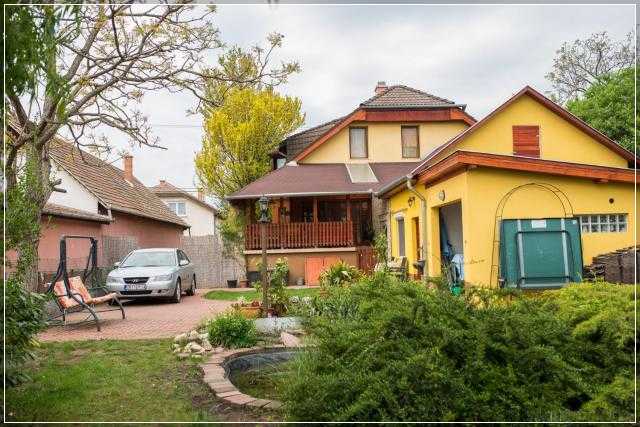 Green Lake Airport Apartments